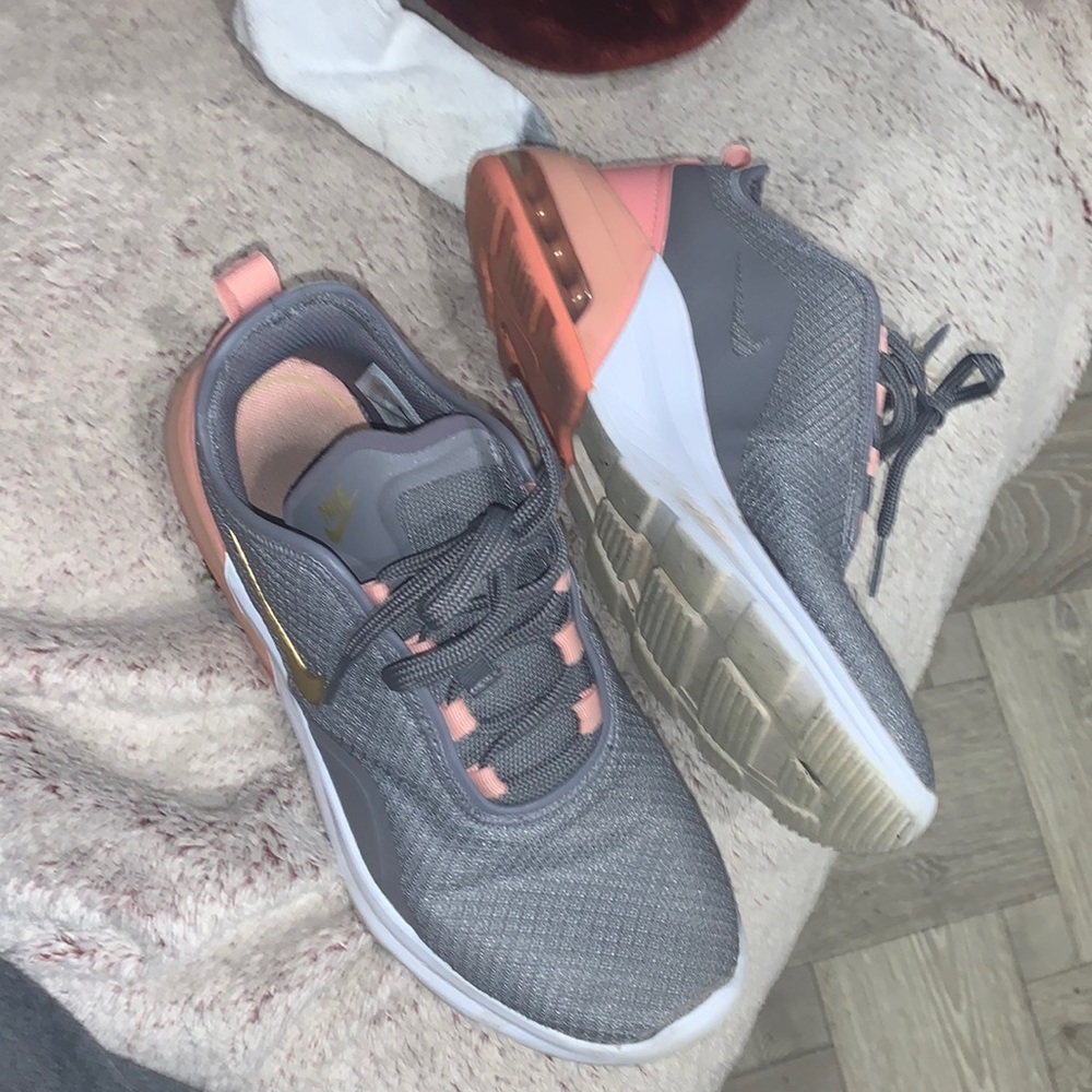 Womens Nike